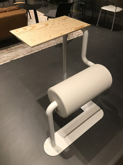 Arbeitshocker Balance der Hocker mit Arbeitsplatte