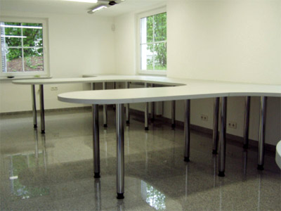 B�rotisch Welle wei� Sonderanfertigung