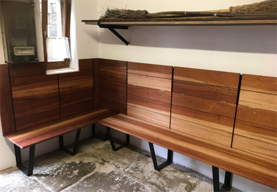 Eckbankl�sung f�r Backhaus Mit klappbaren Kopfteilen als zus�tzliche Arbeits-/Stellfl�che