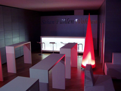 Sessel Barcelona, Banktrennung Barcelona, Tisch Barcelona