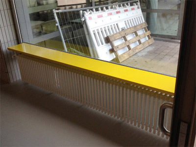 Sitzbank Schule Sonderanfertigung nicht brennbar A2